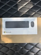 Keyboard And Mouse Microsoft 1AI-00001 Bluetooth Desktop Keyboard And Mouse -