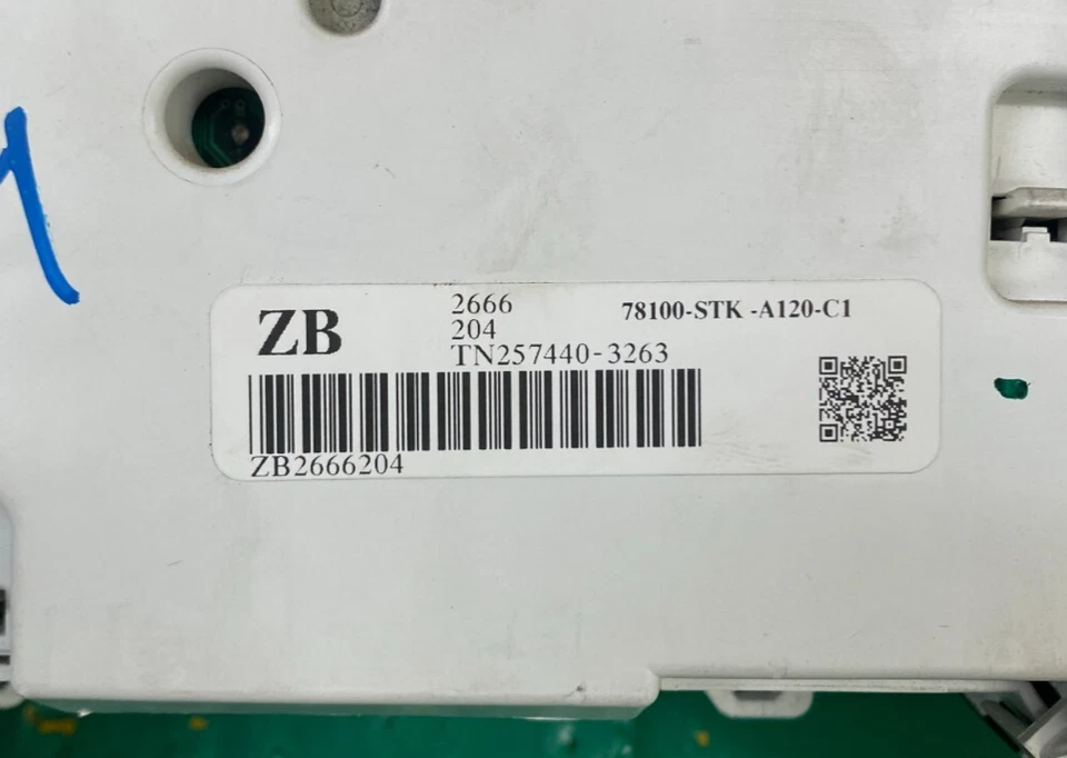 Cuadro de instrumentos velocímetro Acura RDX 2007 millas sin estrenar 78100-STK-A120-C1 Foto 3 de 3