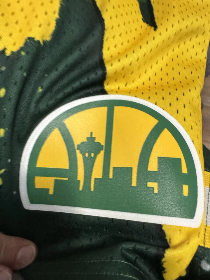 Seattle Supersonics Mitchell & Ness NBA Hyper Hoops 小号 Swingman 短裤 1994 — 第 3/4 张图片