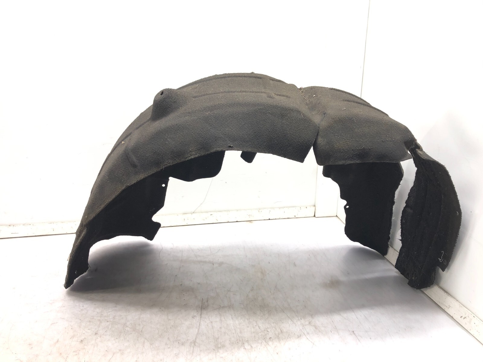 2014-2020 MASERATI GHIBLI LEFT DRIVER REAR WHEEL FENDER LINER OEM #DAMAGE.