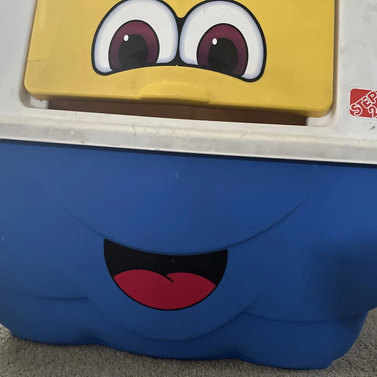 Step 2 toy cheap box with face