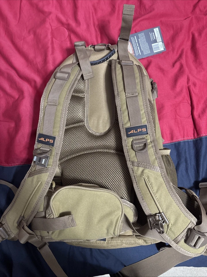 Mochila Alps Outdoorz TOTALMENTE NUEVA Foto 3 de 3