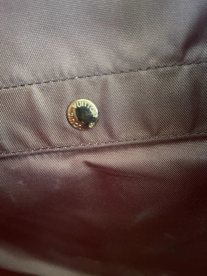 Louis Vuitton Paris Short Garment Bag Brown Nylon Suit Cover  Gold Hanger 39”x21 - Image 4 of 4