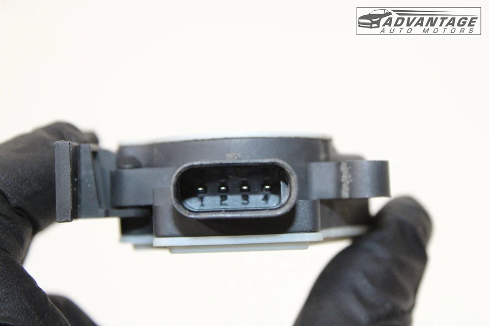 GMC YUKON 2017-2020 4x4 radiador obturador de aire rejilla actuador motor OEM Foto 4 de 4