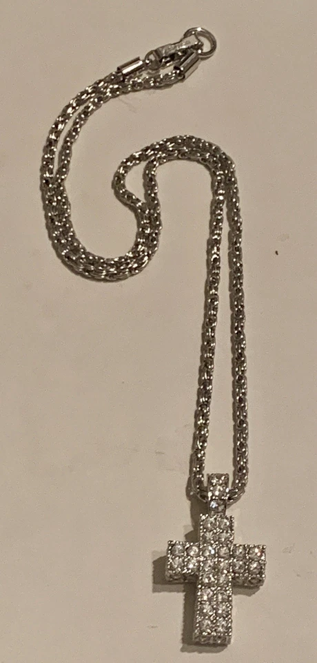 Collar Colgante Cruz Brillante Cristal Swarovski Foto 2 de 4