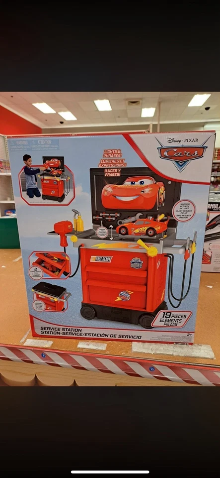 迪士尼皮克斯汽车服务站玩具套装 — 第 4/4 张图片