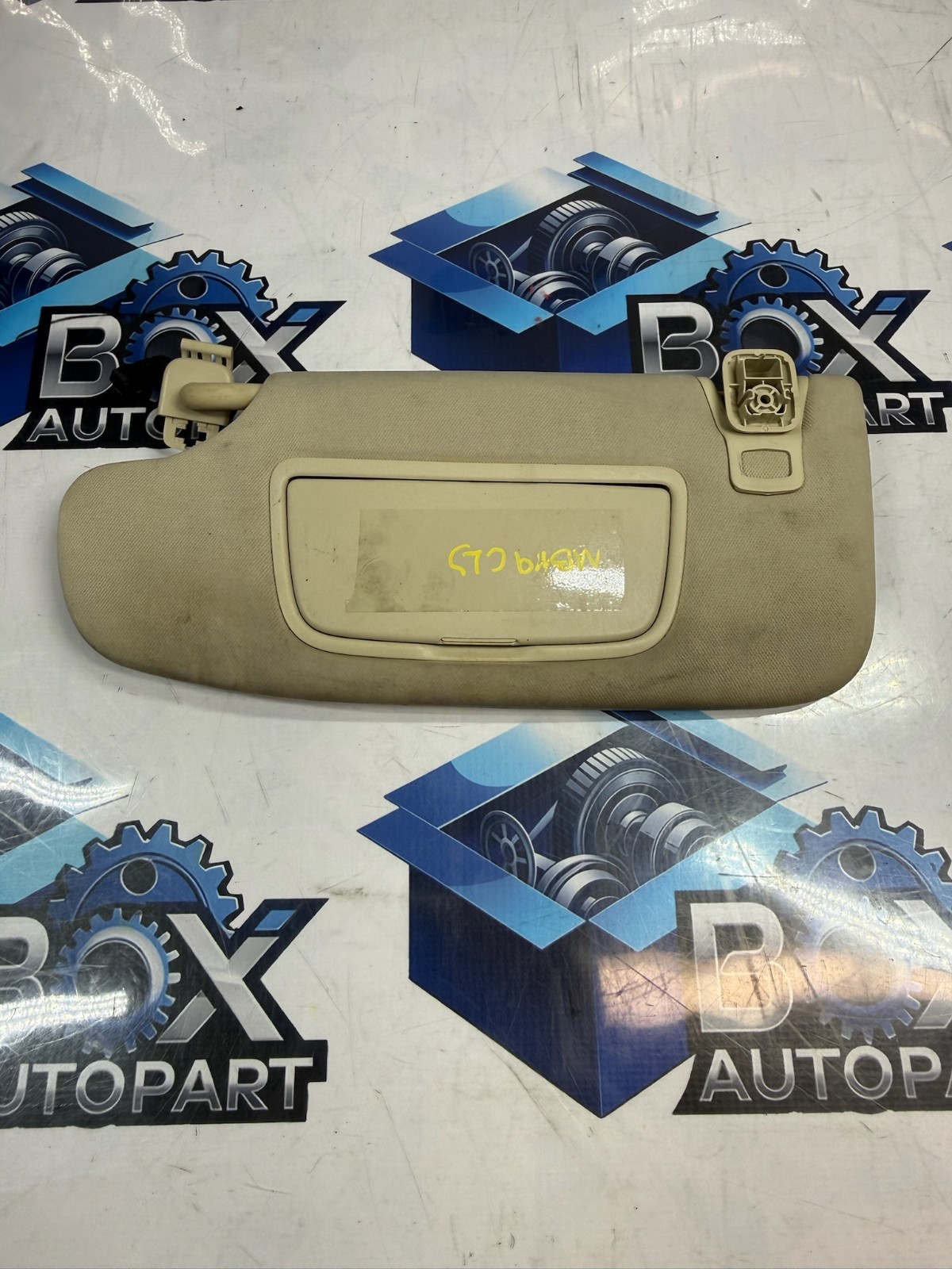 2017-2020 Ford Fusion Left Sun Visor OEM