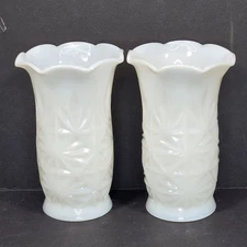 Lot of 2 Vtg Hazel Atlas White Milk Glass Starburst Pattern Vase 5.75" Tall