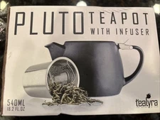 Tealyra Pluto Porcelain Teapot and Infuser Set 540ml (18.2 Oz) ~ Black