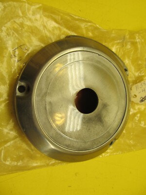 NEW OEM 1972-82 SUZUKI ENGINE SIDE COVER 11381-47002 GS550 GS650