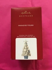 Hallmark Keepsake Ornament 2020 Paradise Found Christmas Tree with Shells beach