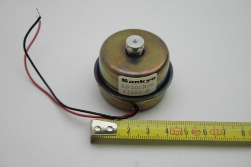 NEW OLD VINTAGE MOTOR CASSETTE SANKYO XF401R06 71202-B, rubber belt, correa goma - Imagen 4 de 4