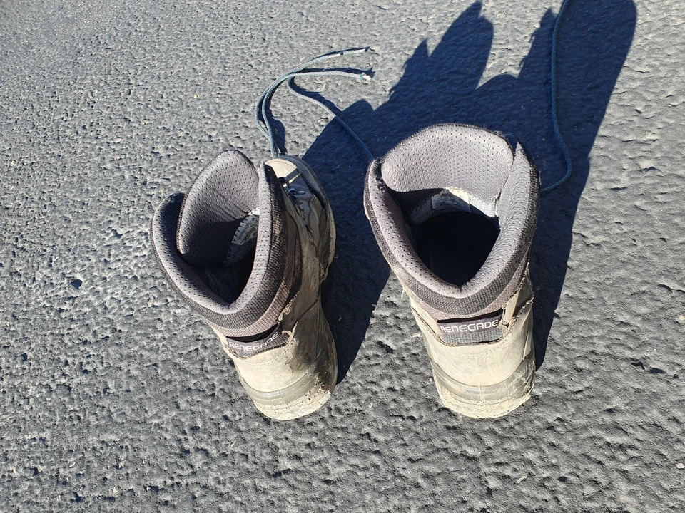 Botas de Senderismo Lowa Renegade Gris Talla 9 Foto 4 de 4