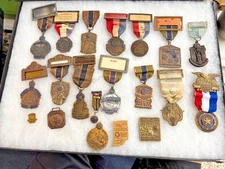 LARGE LOT OF MEDALS  AMERICAN LEGION CONVENTION FULL SIZE  US WIDE