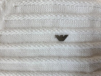 Nagelneu !!!!  ARMANI  Strickjacke / Cardigan in weiss Gr.  4XL   L@@K !!!