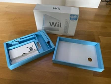 Empty Nintendo Wii Box With Inserts
