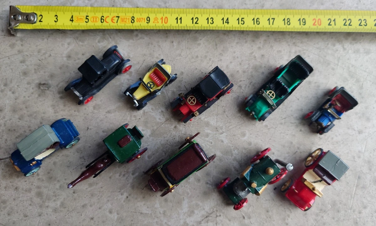 Jouet Ancien En Tôle - Tacot Mécanique Ford T - Sans Marque
