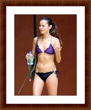 Jamie Chung 8.5 x 11 Candid Color Unframed Collectable Photograph