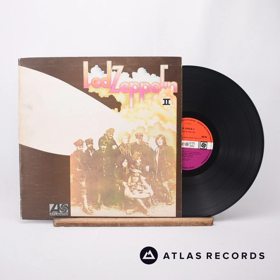 Led Zeppelin Led Zeppelin II A▽ 2 B//4 Gatefold LP Album Vinyl Record - VG+/VG+ - Image 2 of 4