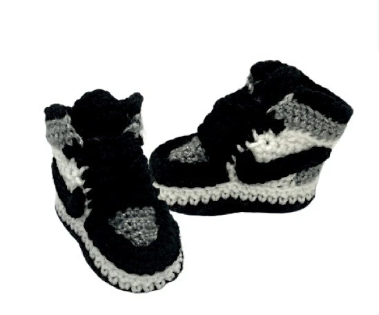 银色鞋 婴儿运动鞋 J 篮球 Air 复古 钩针编织 黑色 白色 男孩 女孩 — 第 2/4 张图片