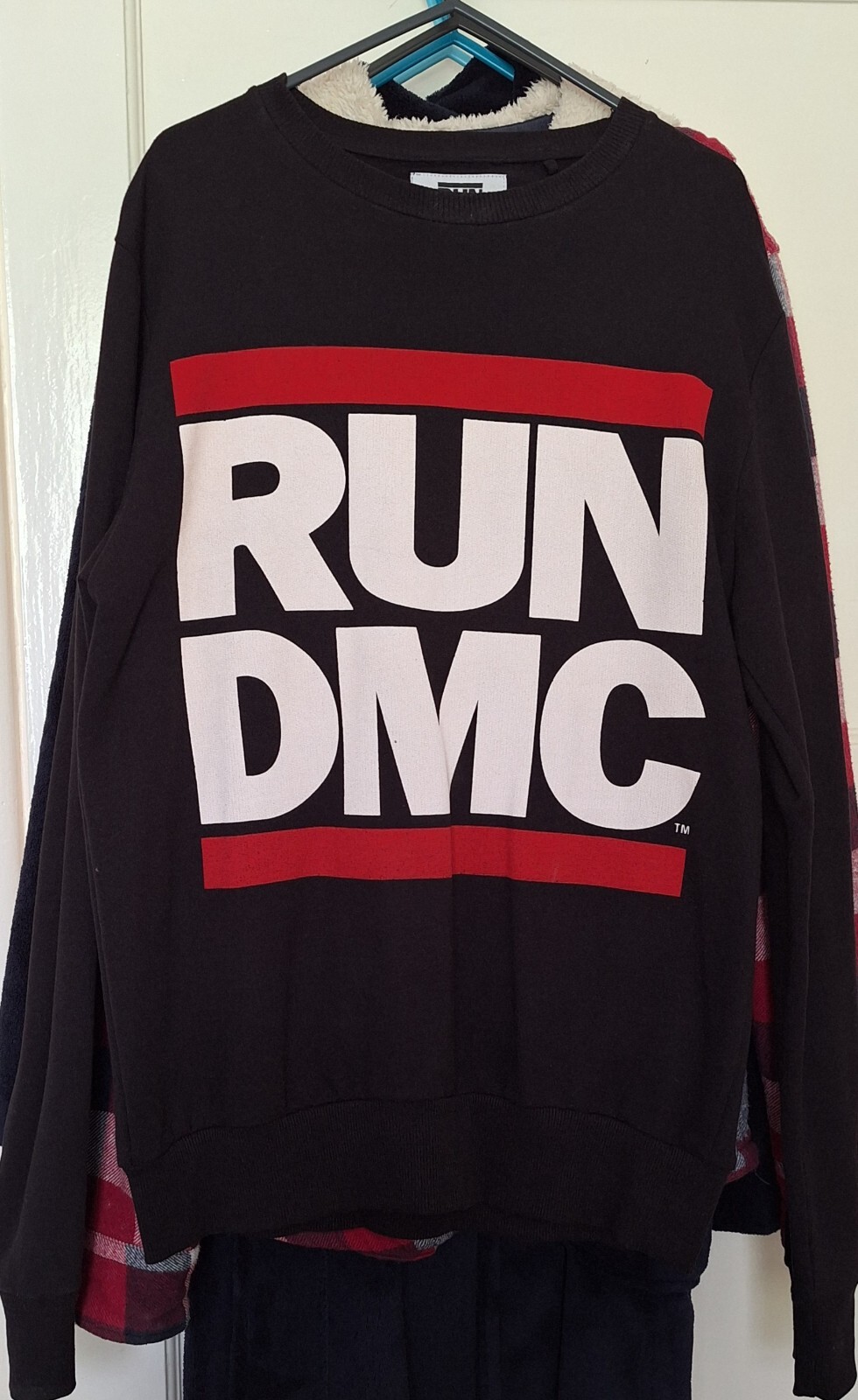 Men Run DMC Black Jumper Size Small