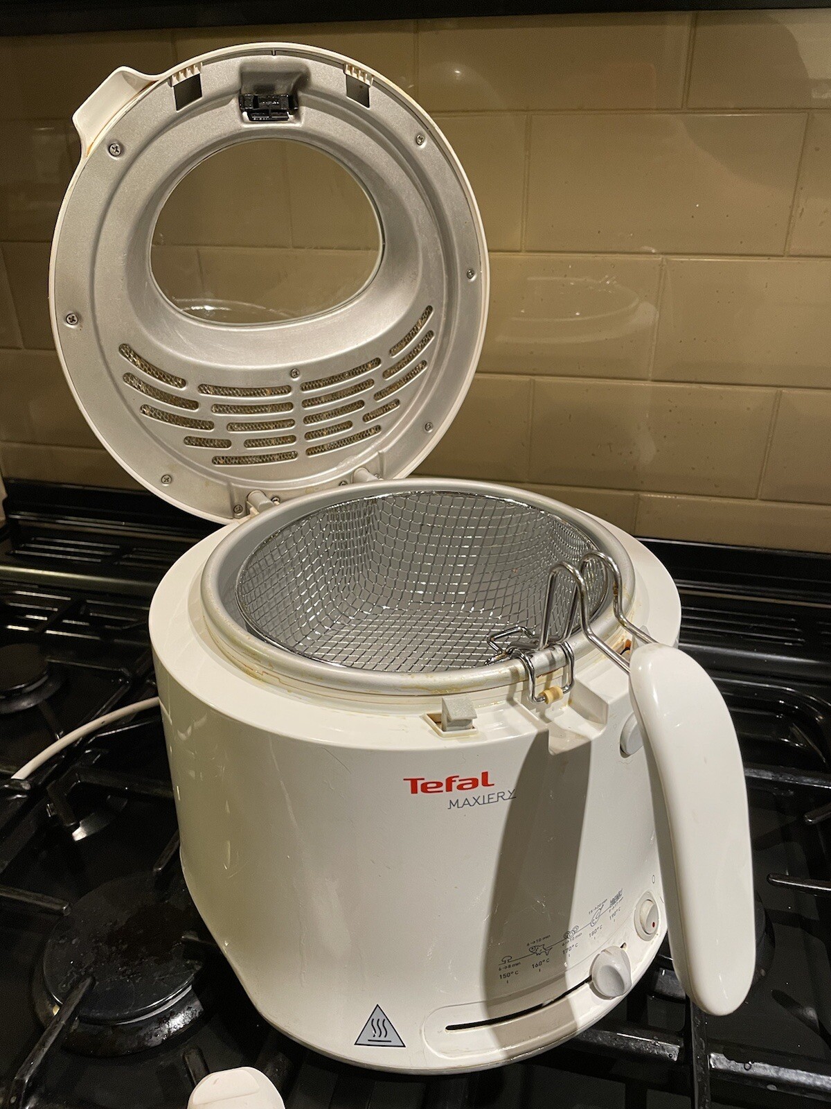 Tefal FF123140 Maxi Fry 1.8l Deep Fat Fryer White 791623076427 eBay