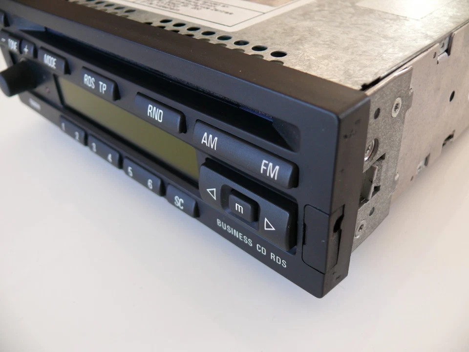 BMW BLUETOOTH BUSINESS CD RDS RADIO CD23 FSE E36 E38 E34 E30 E31 Z3 E28 M3 3 SERIES - Image 3 of 4