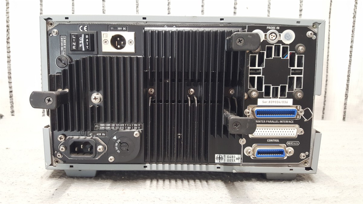 『ジャンク品』RHODE & SCHWARZ CMS54 ROHDE & SCHWARZ CMS 54 RADIOCOMMUNICATION 0.4..1000MHz OPTIONS:CMS