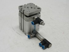 Festo ADVUL-40-30-P-A Compact Pneumatic Air Cylinder Used