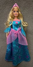 Barbie as the Island Princess Mini Kingdom Ro...