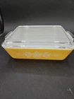 VTG. Pyrex 1.5 QT. Refrigerator Dish w/Lid Butteyfly Gold Pattern