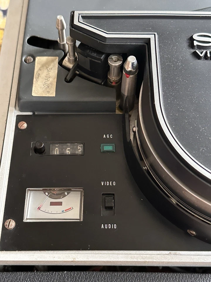 Vintage Sony CV-2100 CE Video Recorder / Tape Machine 1967 - Video Reel to Reel - Image 2 of 4