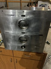Toastmaster 3B82D2 Commercial Rack Warmer. 29" X 19" X 22" Tall. 120 VAC.