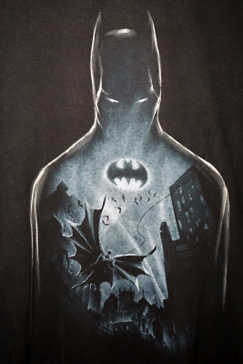 Vintage Batman DC T Shirt XL Black Comics Dark Knight Crewneck Y2K