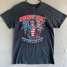 Mossy Oak Ram Skull Shirt M July 4th USA Flag Hunting Fireworks Holiday USED