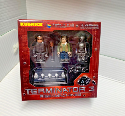 KUBRICK TERMINATOR 3 RISE OF THE MACHINES. A MEDICOM MOVIE SET.