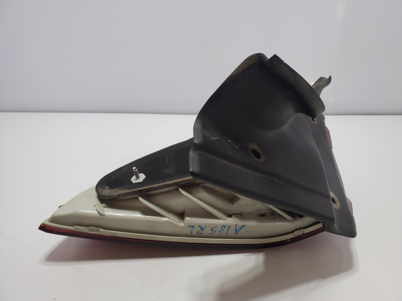 ✅ 13-19 OEM Maserati GT Sport M145 Rear Left Driver Side Outer Tail Light 51k