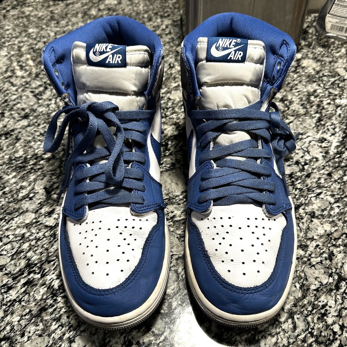 Air Jordan 1 Retro High OG “True Blue” Size 10 Royal Wolf Grey