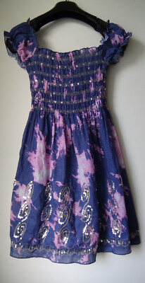 T.Y.K zuckersüßes Mädchen Kleid 85% Baumwolle Gr.: 10 J Jeansblau Lila TRAUM!