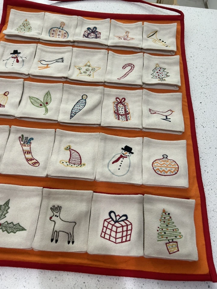 Granate Colina Lana Pared Grande Navidad Bolsillo Adviento Calendario Lana Foto 3 de 4