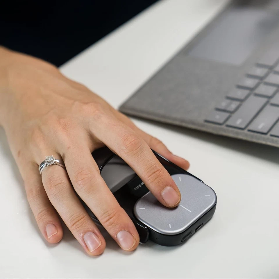 All-In-One Wireless Detachable Presentation Trackpad Mouse - Image 2 of 4