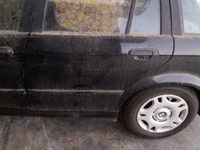 Porte arrière et accessoires BMW 323