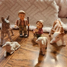 HUMMEL Lot of 6,  2230/D, F, M, N O &P Nativity -  Excellent condition