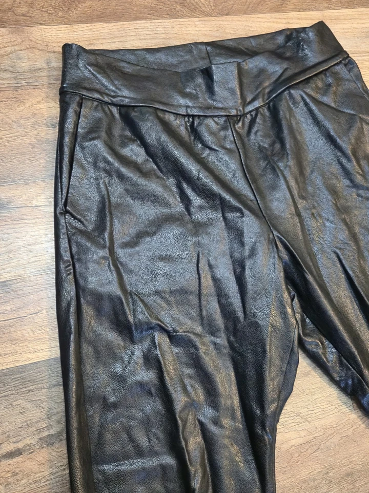 Commando Legging Women Large Black Faux Patent Leather Pants Tight Compression  - Image 2 of 4