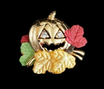 Avon Halloween Brooch Pin Golden Pumpkin Jack O Lantern