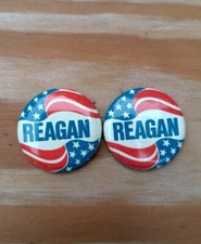 Set of 2 VTG RONALD REAGAN Pins Presidential Campaign Button Republican 1976