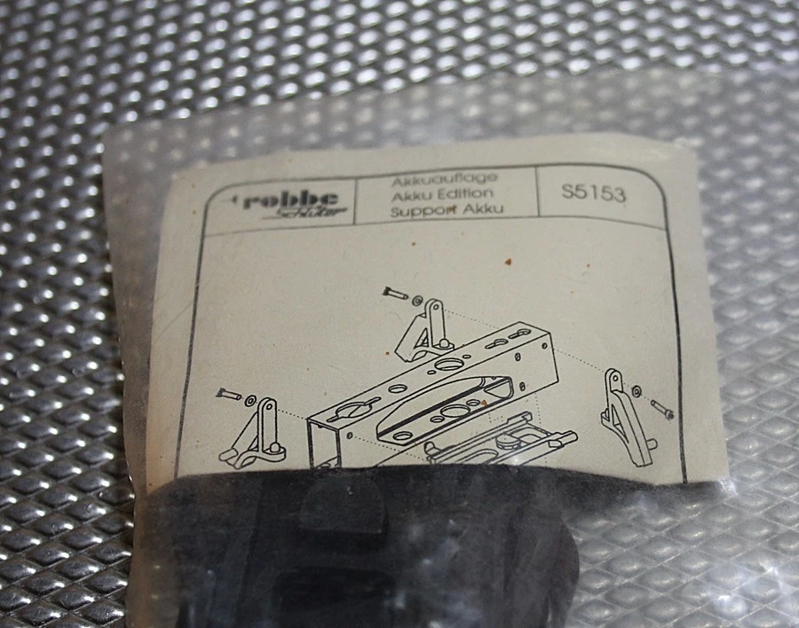 seltene Robbe Akkuauflage S5153  Neu in OVP NOS 1:8 - Bild 2 von 2
