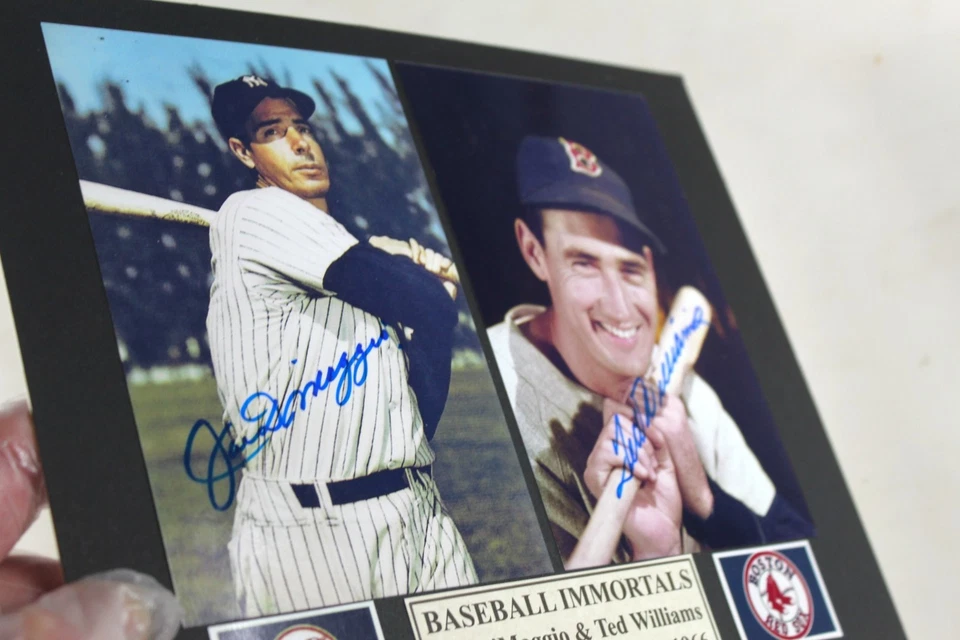 Baseball immortals Joe DiMaggio & Ted Williams Autograph Glossy Photo Display - Image 4 of 4