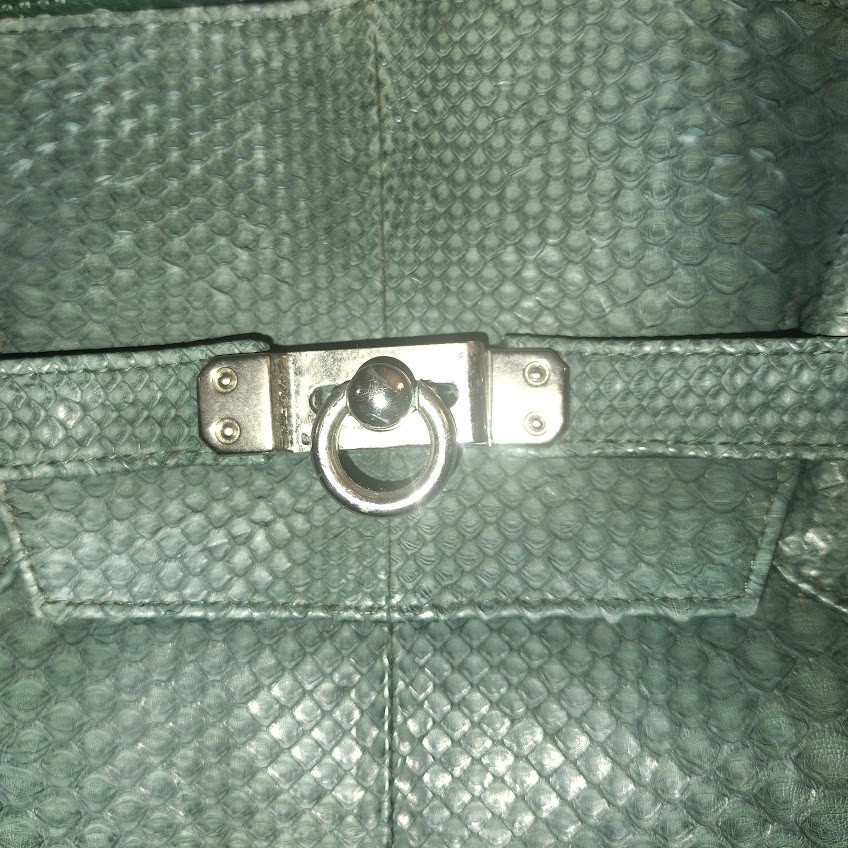 Vintage Authentic Python Snakeskin Handbag - Larg… - image 6