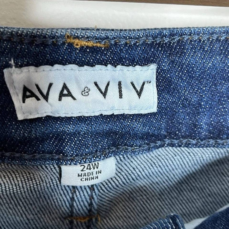 Pantalones Cortos de Jean Ava & Viv Para Mujer Talla 24W Puños Denim Tiro Medio Elastizados Lavado Foto 4 de 4
